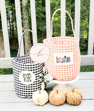 Load image into Gallery viewer, Personalized Haloween basket