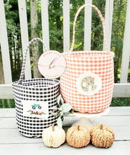 Load image into Gallery viewer, Personalized Haloween basket