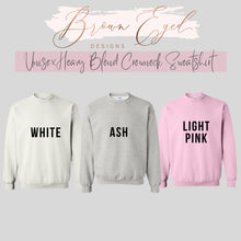 Load image into Gallery viewer, This mama wears her heart on her sleeve